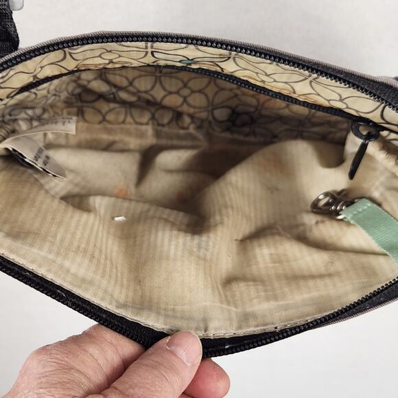 Sherpani Zoom Crossbody Bag Pockets Gray RFID Protection GUC - Picture 9 of 16